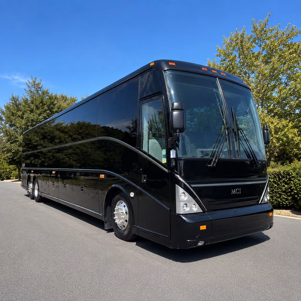 choosing the right bus size for newark field trips of any group size